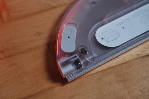 A press-fit silicone seal makes sure water doesn't exit the Xiaomi Mi Robot Vacuum Mop 1C's spout